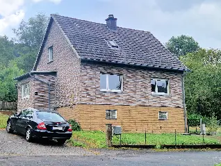 Kleines Wohnhaus auf großem Grundstück in Windeck/Sieg
